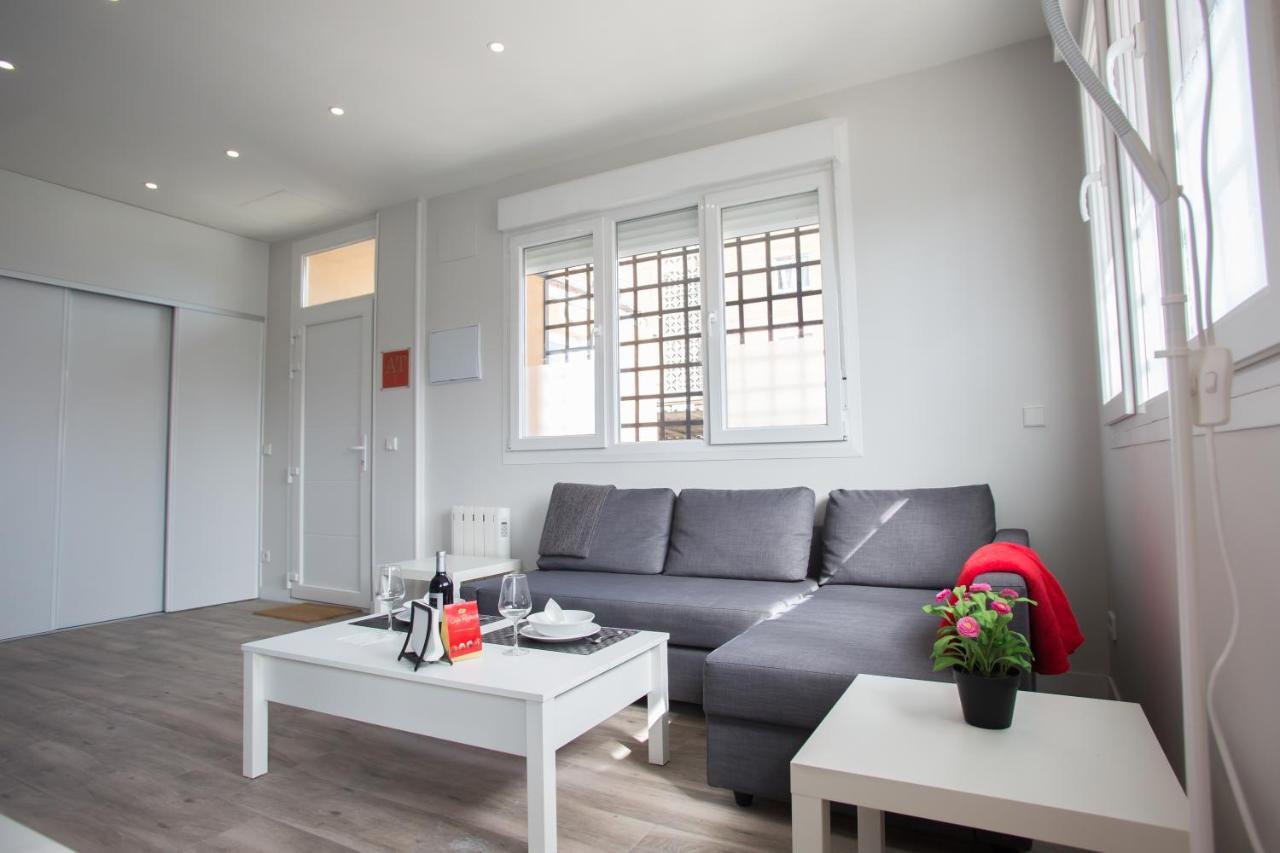 Windrose 8 Apartment Madrid Exterior photo